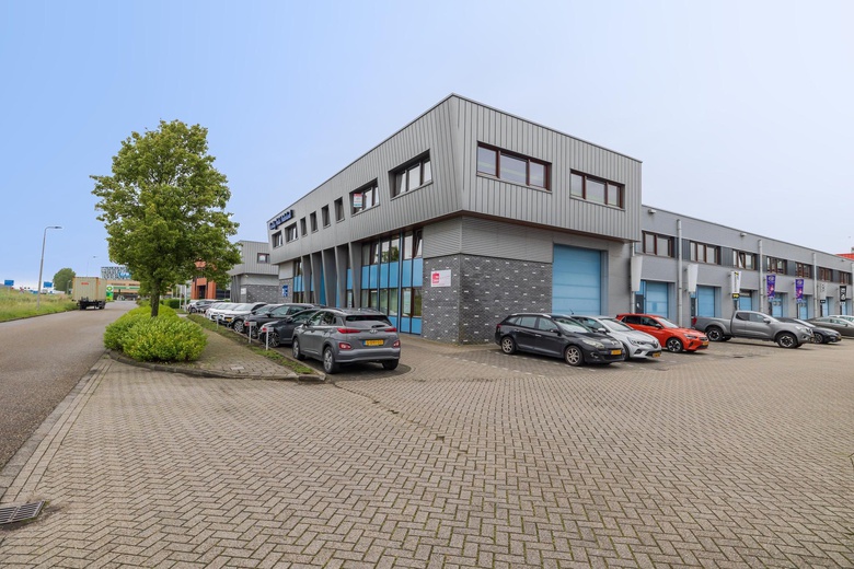 KantoorruimteaanVeenderveld 76<br/> inRoelofarendsveen KantoorruimteaanVeenderveld 76<br/> inRoelofarendsveen