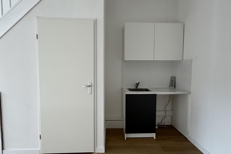 BedrijfsruimteaanFloris Versterlaan 60 C<br/> inLeiden BedrijfsruimteaanFloris Versterlaan 60 C<br/> inLeiden