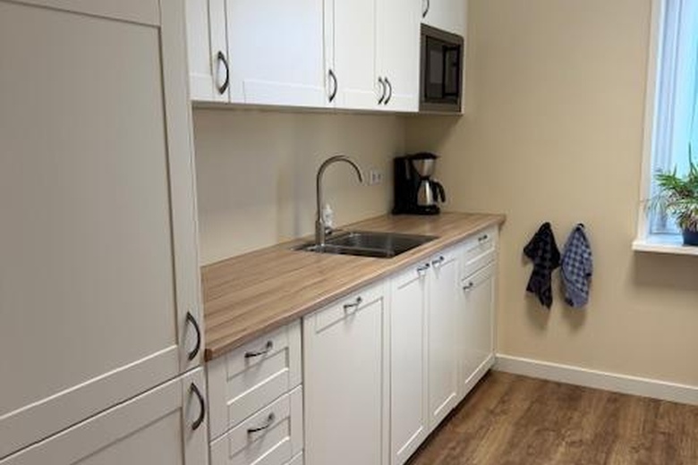 BedrijfsruimteaanWalnootberg 14<br/> inEemnes