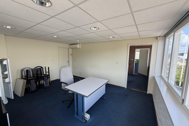 KantoorruimteaanGriendweg 7 A<br/> in's-Gravendeel