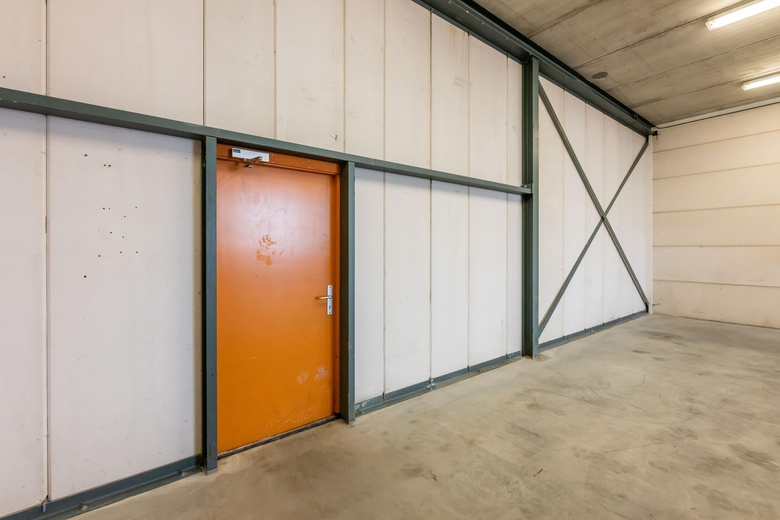 BedrijfsruimteaanLeeghwaterstraat 4 b<br/> inWerkendam BedrijfsruimteaanLeeghwaterstraat 4 b<br/> inWerkendam
