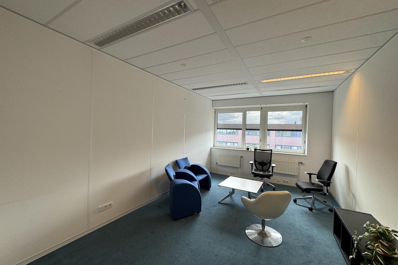 KantoorruimteaanDokter Klinkertweg 12 - 20<br/> inZwolle KantoorruimteaanDokter Klinkertweg 12 - 20<br/> inZwolle