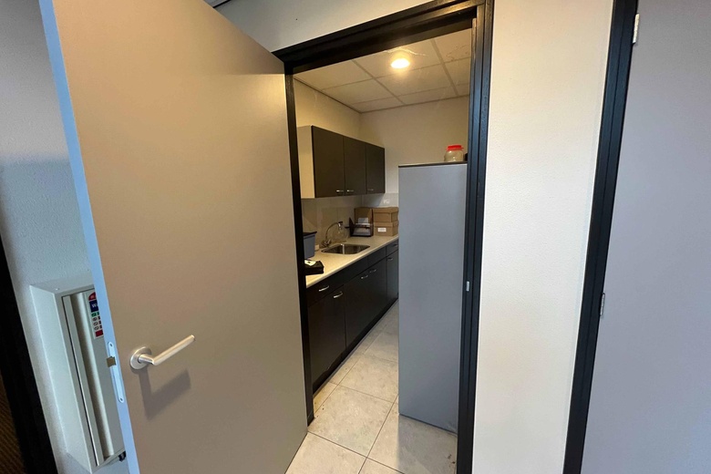 BedrijfsruimteaanTsjukemarwei 12<br/> inSint Nicolaasga