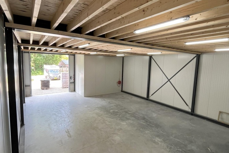 BedrijfsruimteaanLoek Nelissenstraat 21<br/> inOostrum BedrijfsruimteaanLoek Nelissenstraat 21<br/> inOostrum