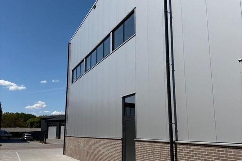 BedrijfsruimteaanOverspoor 47 B<br/> inNibbixwoud