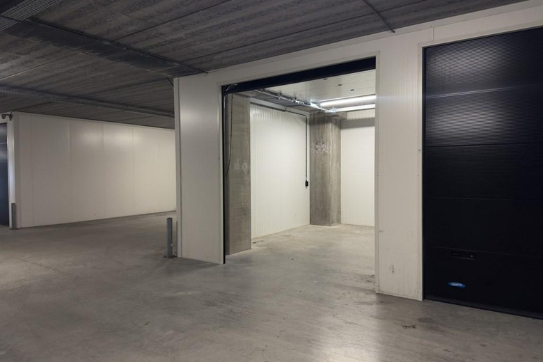 Bekijk foto 1 van Industrieweg 69 69