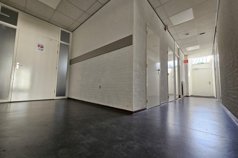 BedrijfsruimteaanNijverheidsstraat 16<br/> inEmmen