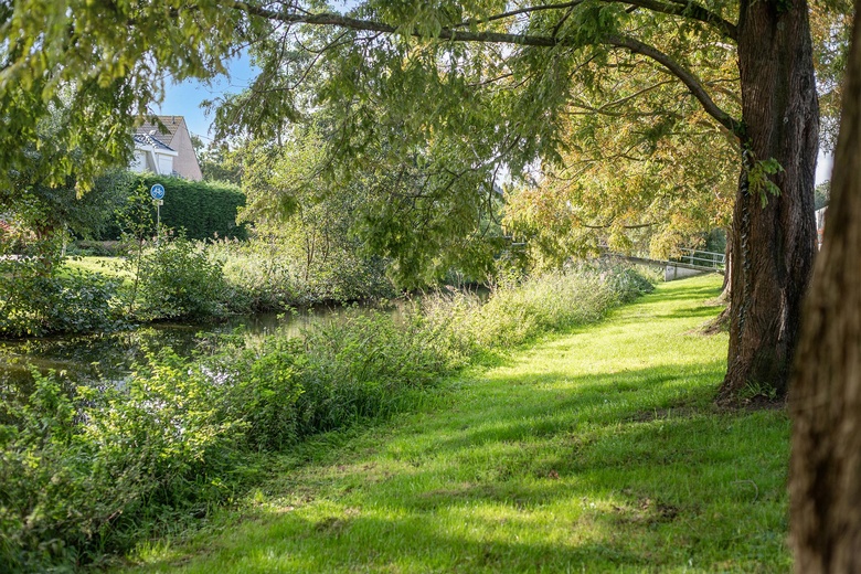 KantoorruimteaanZadelmakerstraat 64<br/> inVelserbroek