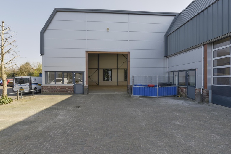 BedrijfsruimteaanTolboomweg 1<br/> inTerschuur