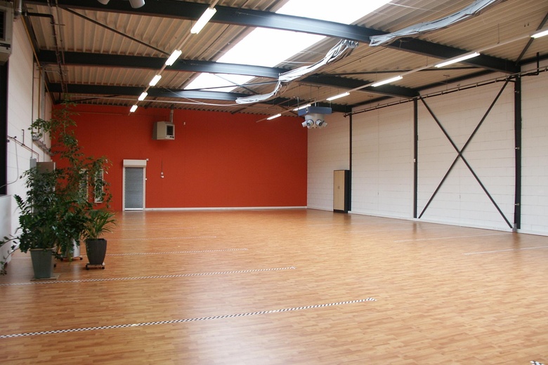 BedrijfsruimteaanProf. Asserweg 18<br/> inWaalwijk BedrijfsruimteaanProf. Asserweg 18<br/> inWaalwijk