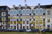 Bekijk foto 4 van Koninginnegracht 10 Bekijk foto 4 van Koninginnegracht 10