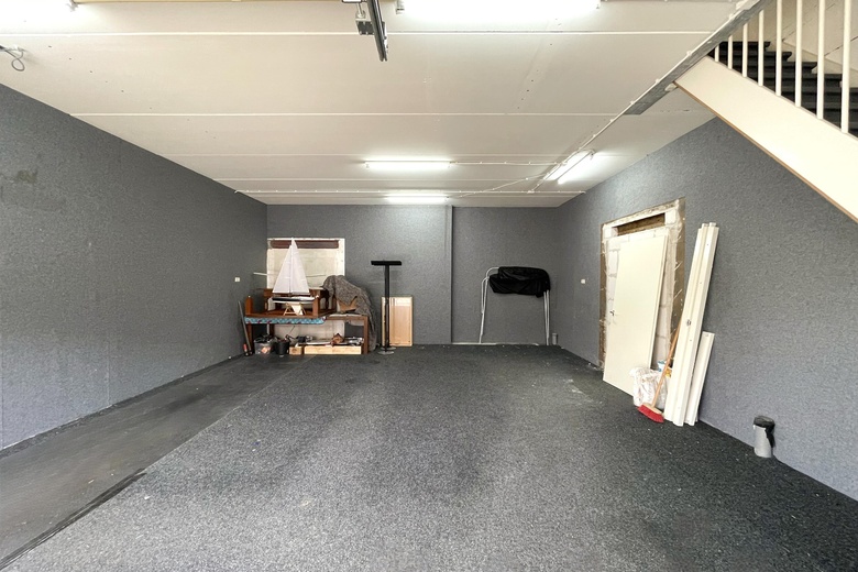 BedrijfsruimteaanIndustrieweg 18 2<br/> inHarderwijk