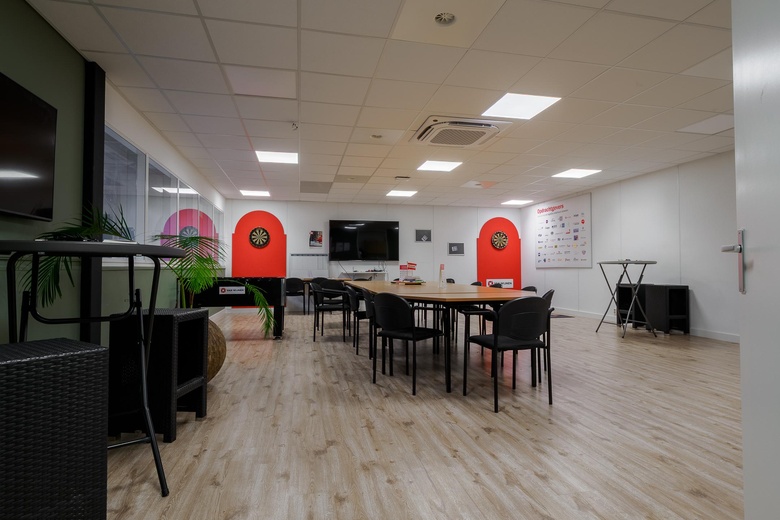 BedrijfsruimteaanRigastraat 18<br/> inDeventer