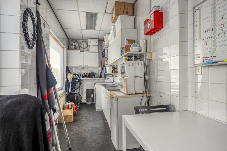WinkelruimteaanPassage 19<br/> inZwijndrecht WinkelruimteaanPassage 19<br/> inZwijndrecht