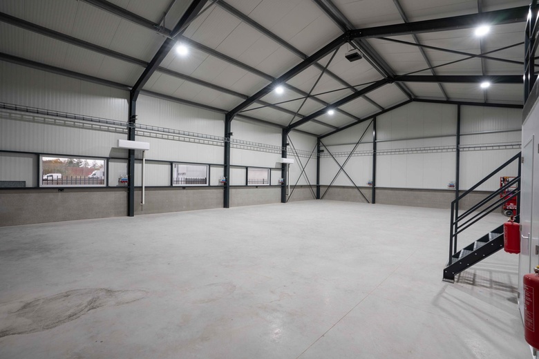 BedrijfsruimteaanIndustrieweg 6 A<br/> inGeleen BedrijfsruimteaanIndustrieweg 6 A<br/> inGeleen