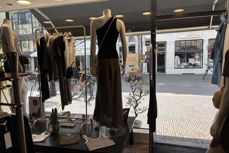 WinkelruimteaanOudkerkhof 30<br/> inUtrecht WinkelruimteaanOudkerkhof 30<br/> inUtrecht