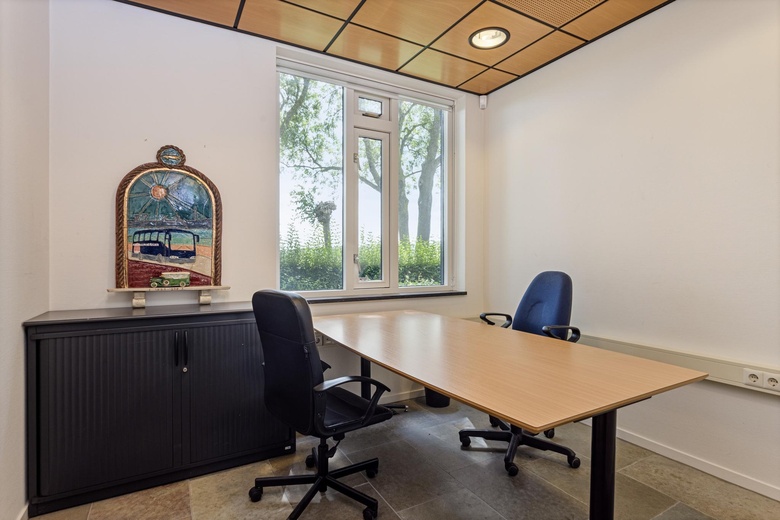 KantoorruimteaanMolenstraat 56<br/> inLith KantoorruimteaanMolenstraat 56<br/> inLith