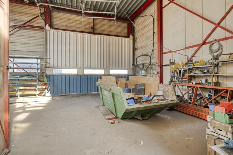 BedrijfsruimteaanIndustrieweg 2 E<br/> inMaassluis BedrijfsruimteaanIndustrieweg 2 E<br/> inMaassluis