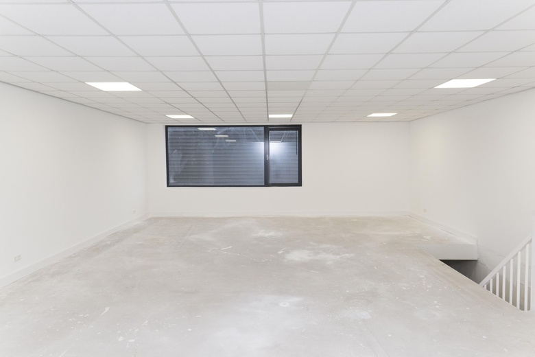 BedrijfsruimteaanZonnehorst 13 f<br/> inZutphen