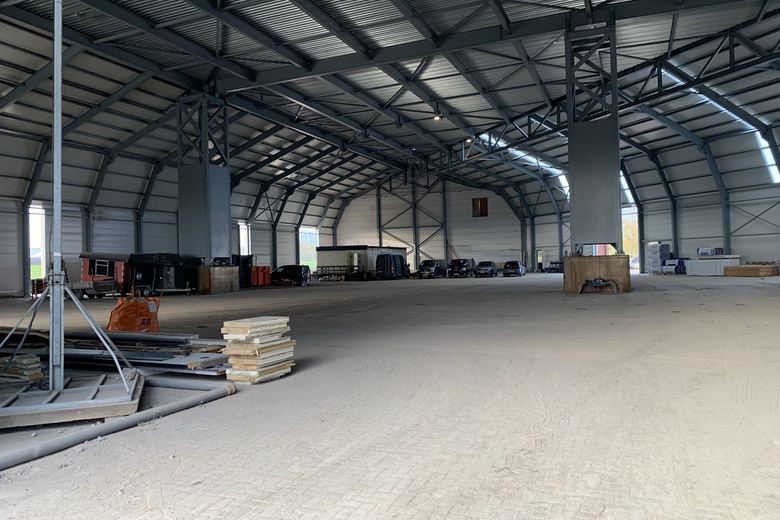 BedrijfsruimteaanHoef 15<br/> inSleeuwijk BedrijfsruimteaanHoef 15<br/> inSleeuwijk