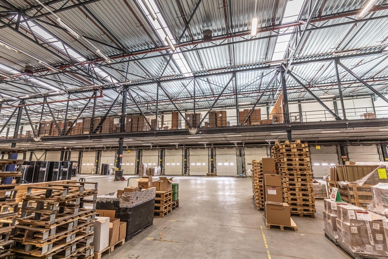 BedrijfsruimteaanShannonweg 82<br/> inBotlek Rotterdam