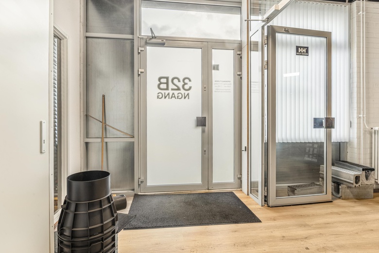 BedrijfsruimteaanLijndenweg 32 C<br/> inVelsen