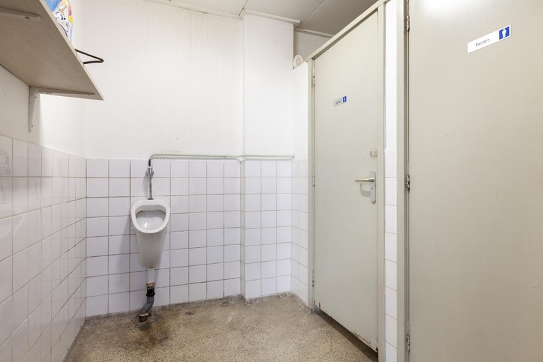 BedrijfsruimteaanMaarten Schoutenstraat 10<br/> inWaddinxveen BedrijfsruimteaanMaarten Schoutenstraat 10<br/> inWaddinxveen