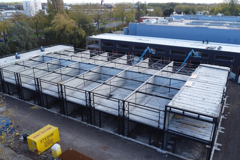 BedrijfsruimteaanKamerlingh Onnesweg 2 C 8<br/> inDordrecht