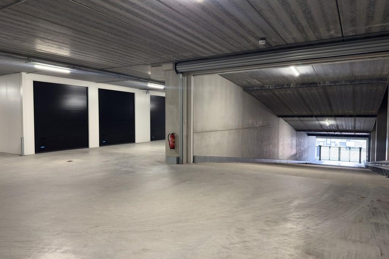 BedrijfsruimteaanIndustrieweg 69 69<br/> inBerkel en Rodenrijs