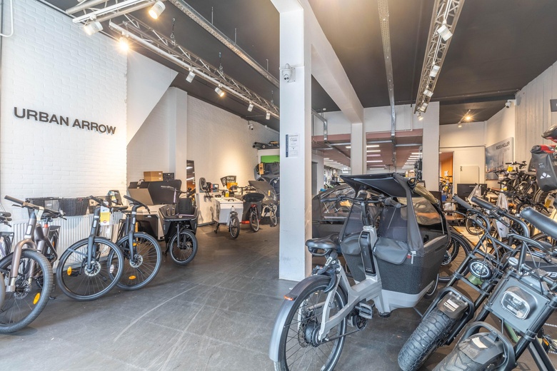 WinkelruimteaanBilderdijkstraat 174 - 176<br/> inAmsterdam