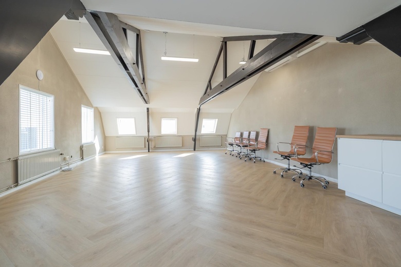 KantoorruimteaanTorenlaan 1 a<br/> inVoorhout KantoorruimteaanTorenlaan 1 a<br/> inVoorhout