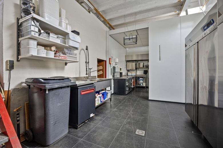 WinkelruimteaanPlompe Toren 3<br/> inSluis WinkelruimteaanPlompe Toren 3<br/> inSluis