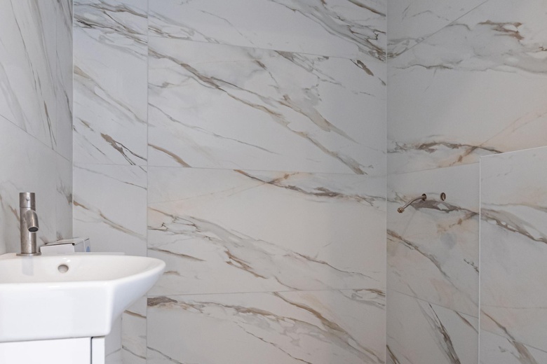 BedrijfsruimteaanKoperhoek 6 f<br/> inRhoon