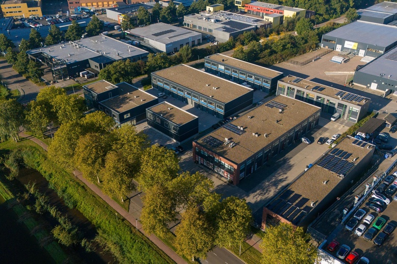 BedrijfsruimteaanHeliumweg 4<br/> inAmersfoort BedrijfsruimteaanHeliumweg 4<br/> inAmersfoort