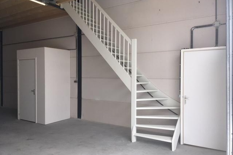 BedrijfsruimteaanSteenfabriekstraat 24<br/> inBergambacht BedrijfsruimteaanSteenfabriekstraat 24<br/> inBergambacht