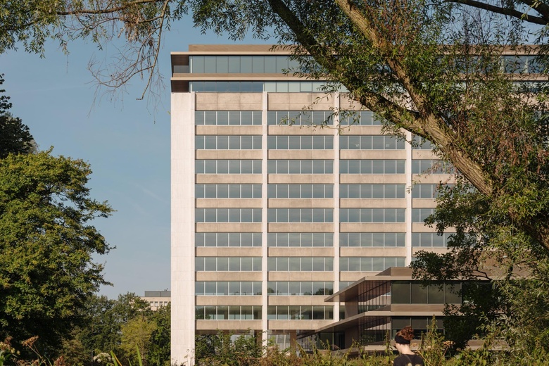 KantoorruimteaanNachtwachtlaan 20 A<br/> inAmsterdam