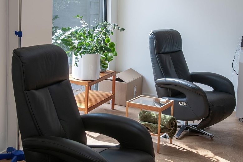 KantoorruimteaanNassaustraat 1 f<br/> inWaalre