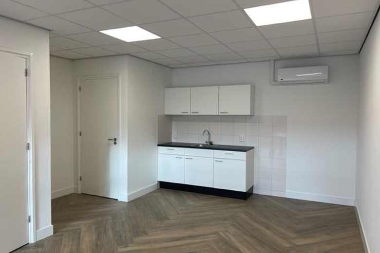 KantoorruimteaanBinnendelta 16 d<br/> inBlaricum