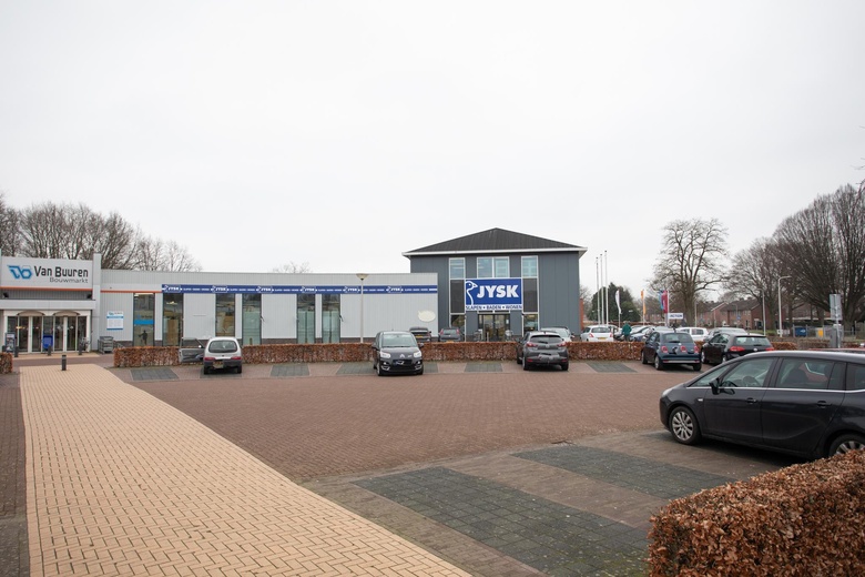 WinkelruimteaanDikkensweg 24<br/> inWierden WinkelruimteaanDikkensweg 24<br/> inWierden