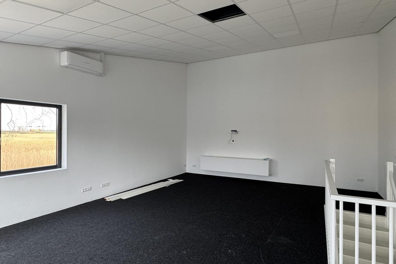 BedrijfsruimteaanRaasdorperweg 152 A<br/> inLijnden