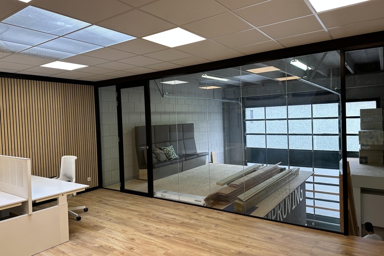 Bedrijfsruimte Hoogvliet - Mandenmakerstraat 112 B - Foto 7