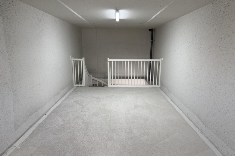 BedrijfsruimteaanTitaniumweg 196<br/> inAlphen aan den Rijn