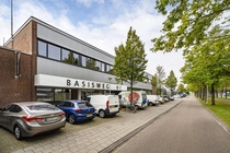 Bekijk foto 2 van eenheid 1 aan de Basisweg 61 A in Amsterdam