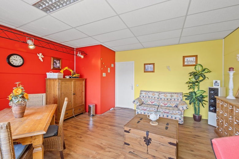 BedrijfsruimteaanNeon 25 p<br/> inOud-Gastel