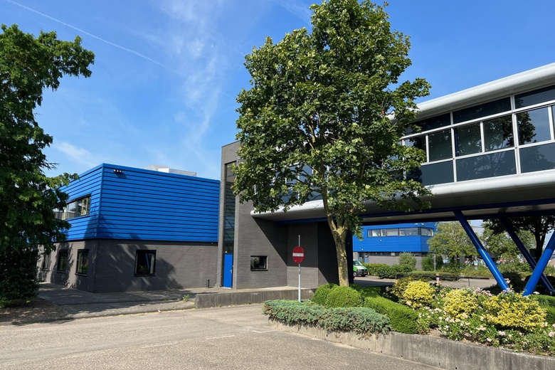 KantoorruimteaanTransportweg 15<br/> inWaddinxveen KantoorruimteaanTransportweg 15<br/> inWaddinxveen