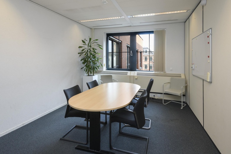 KantoorruimteaanHet Rond 6 D<br/> inZeist KantoorruimteaanHet Rond 6 D<br/> inZeist