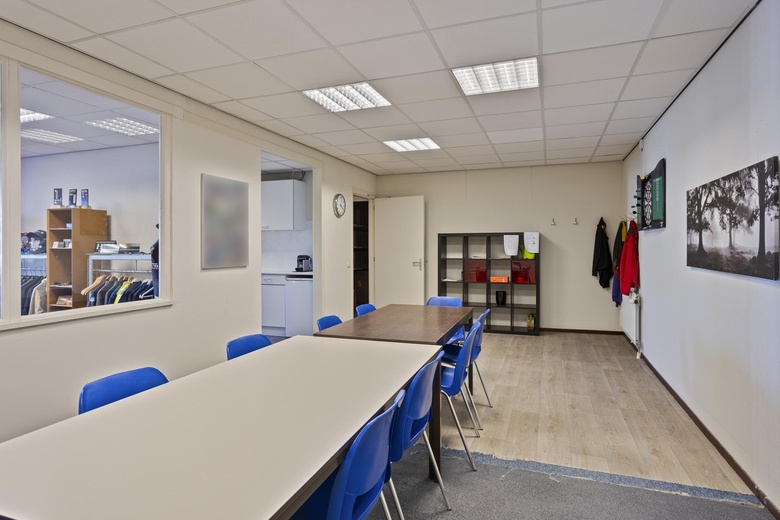 BedrijfsruimteaanEerste Zeine 86 a<br/> inWaalwijk BedrijfsruimteaanEerste Zeine 86 a<br/> inWaalwijk