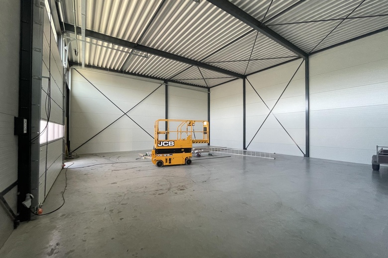 BedrijfsruimteaanJagerserf 5 B<br/> inErmelo BedrijfsruimteaanJagerserf 5 B<br/> inErmelo