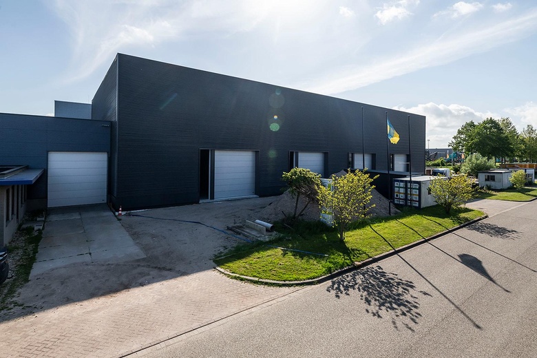 BedrijfsruimteaanEdisonweg 16 - 18<br/> inGroot-Ammers BedrijfsruimteaanEdisonweg 16 - 18<br/> inGroot-Ammers