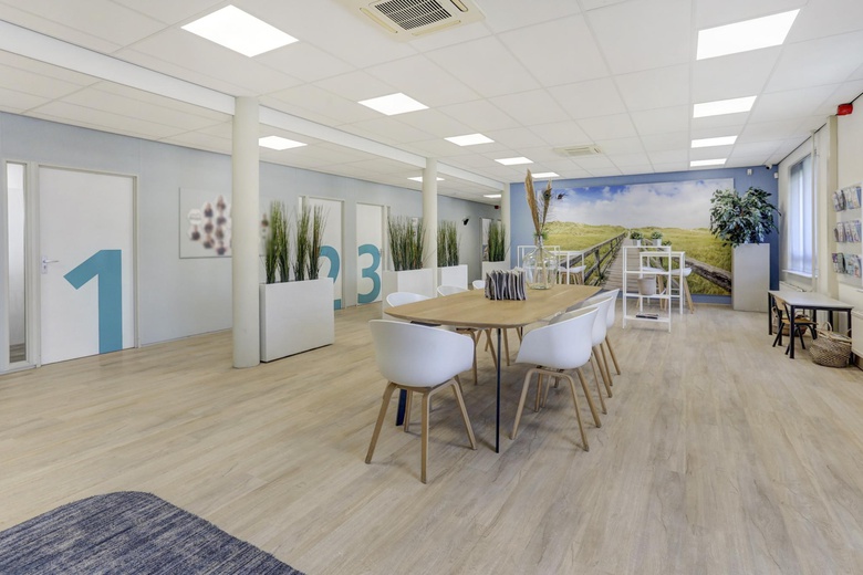 KantoorruimteaanVolkelseweg 2 A<br/> inUden